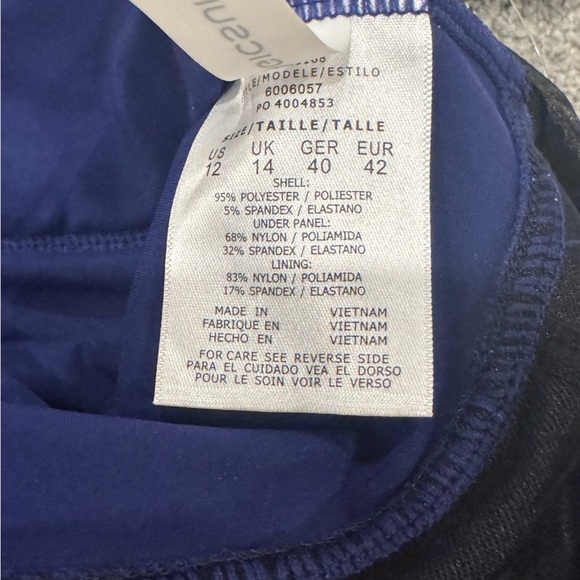 NWT Magicsuit Bianca One-Piece Navy Blue Size 12 Large - Picture 6 of 9